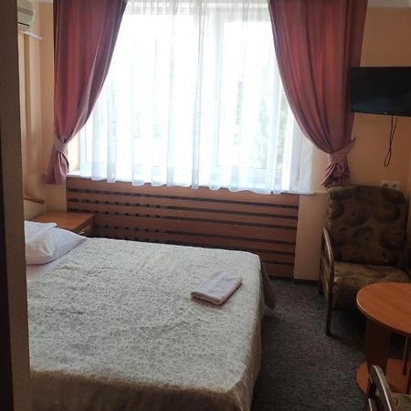 Druzhba Service Hotel Киев Екстериор снимка